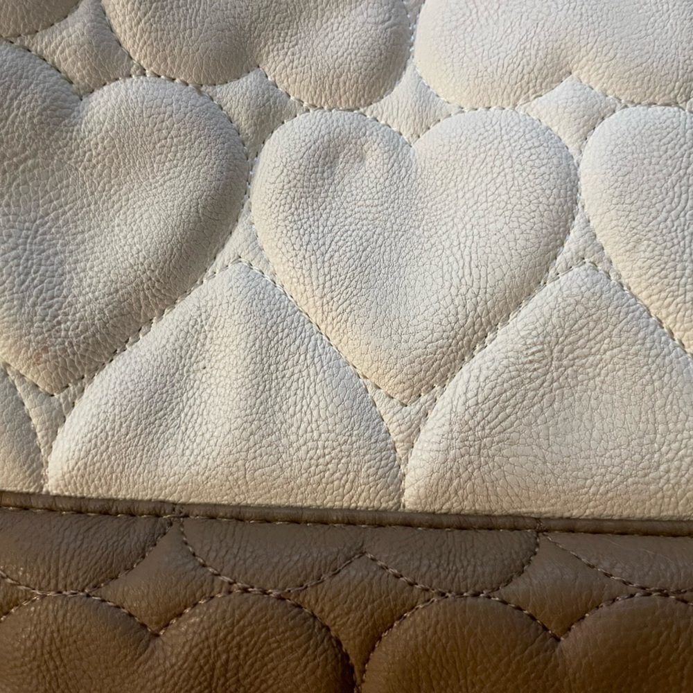 Betsey Johnson Cream and Tan Heart Quilted Bag with Pink Rose - Picture 5 of 9